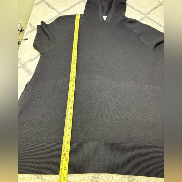 Lululemon Cashmere Poncho Womens M/L Opened Up Tee Shirt Hooded Cashlu Blend - Picture 8 of 9